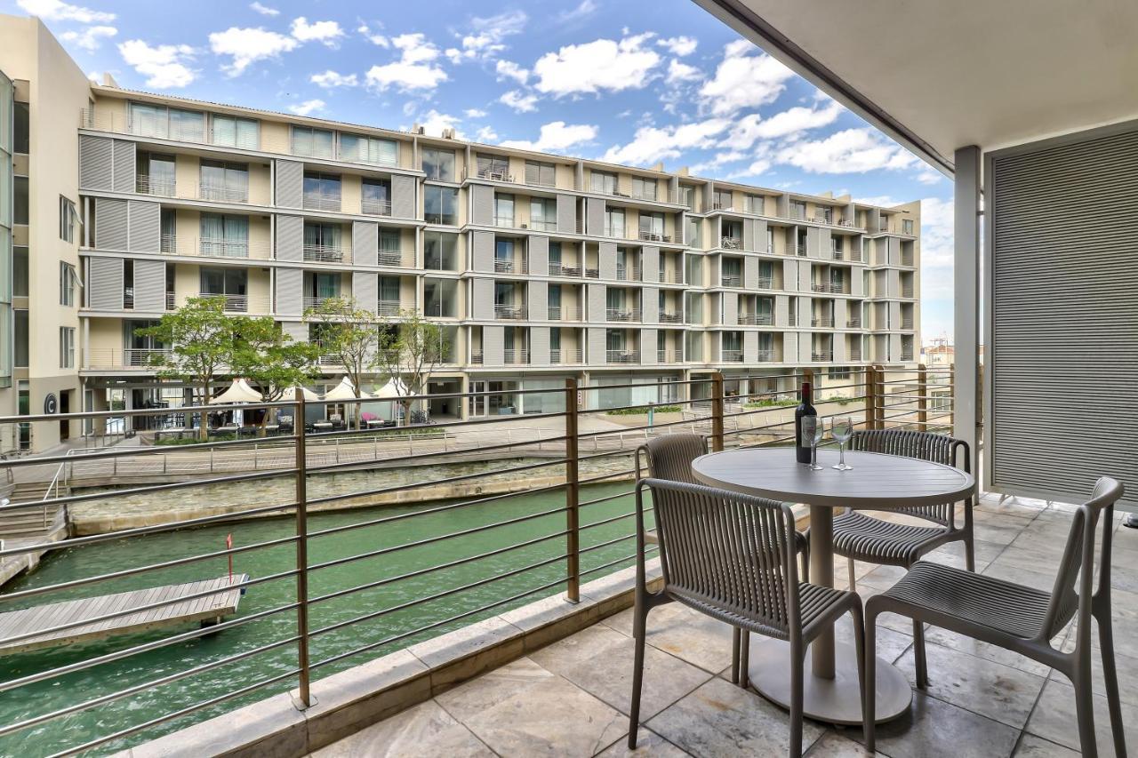 Harbour Bridge Waterfront Apartment Cape Town Exterior photo